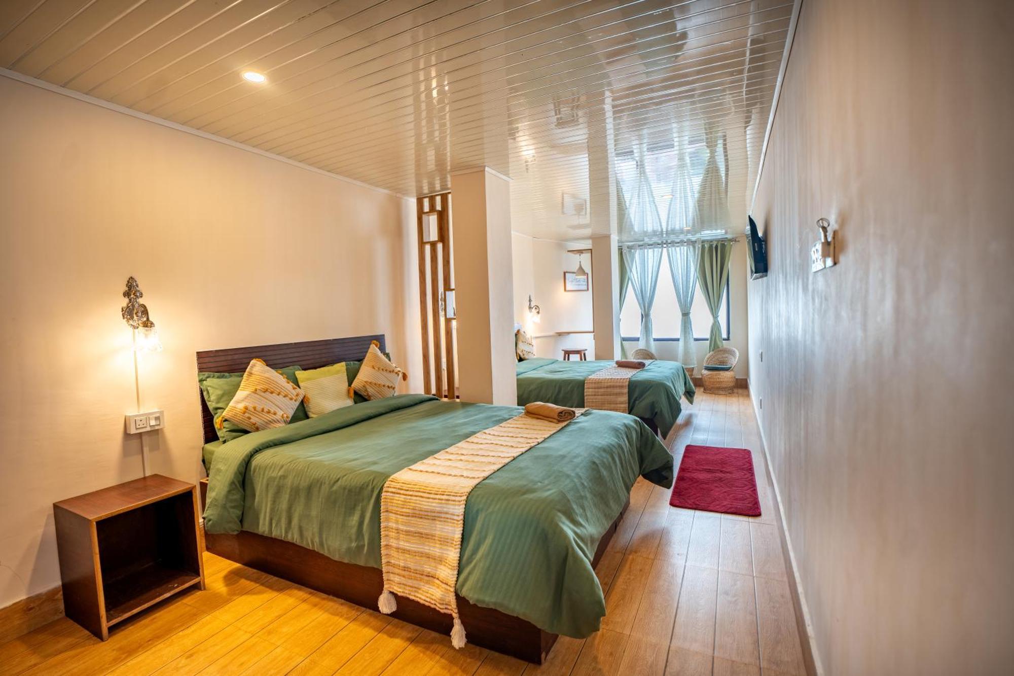 Monratino Himadrie -2 Mins Walk From Mall Road - All Rooms Have Kanchenjunga Mountain View Darjeeling  Exterior foto